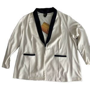 Serena Signature Statement Blazer – Cream/Black – Women’s 3X (NWT)